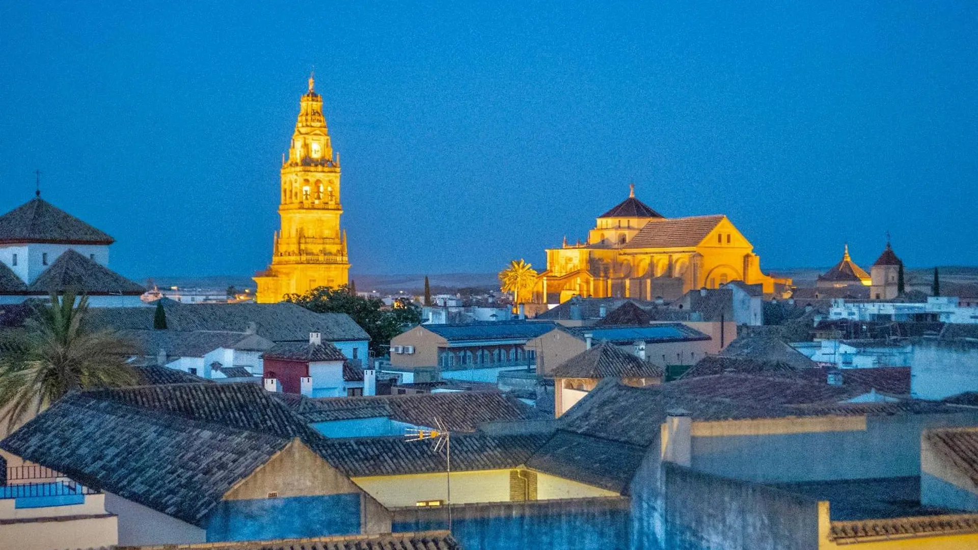 Atico La Muralla Cordoba Apartment